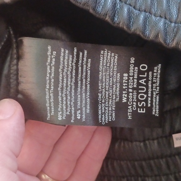 NEW! Black Pleather Pants 5058 - Picture 8 of 10